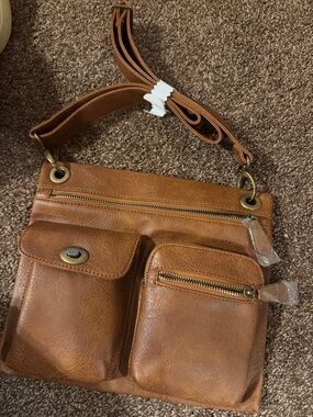 Tan Leather Crossbody Bag with Front Pockets